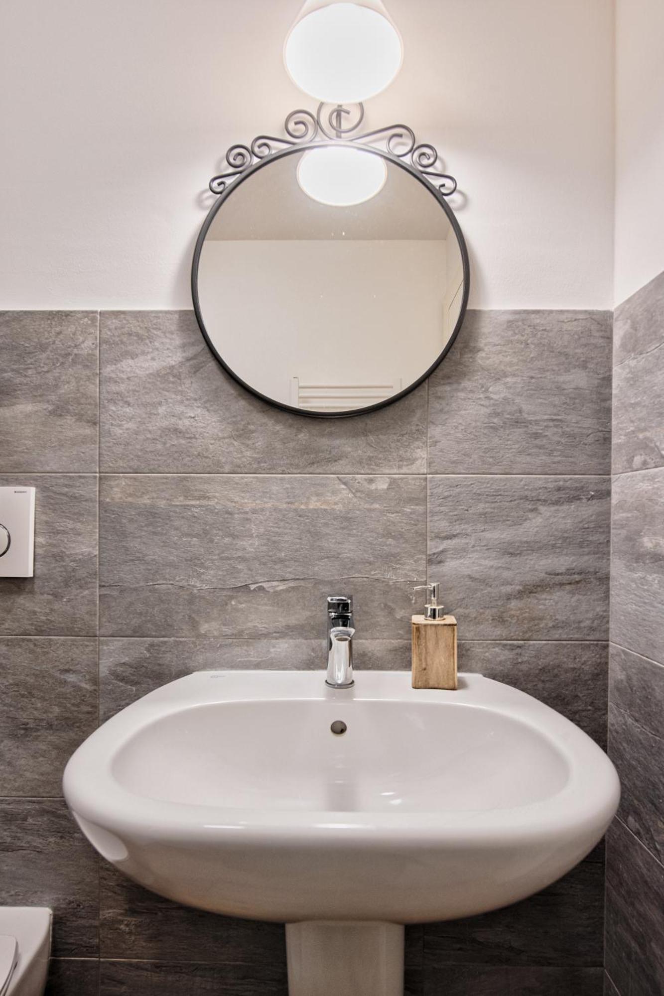 Gran Balon Apartment Turin Bagian luar foto