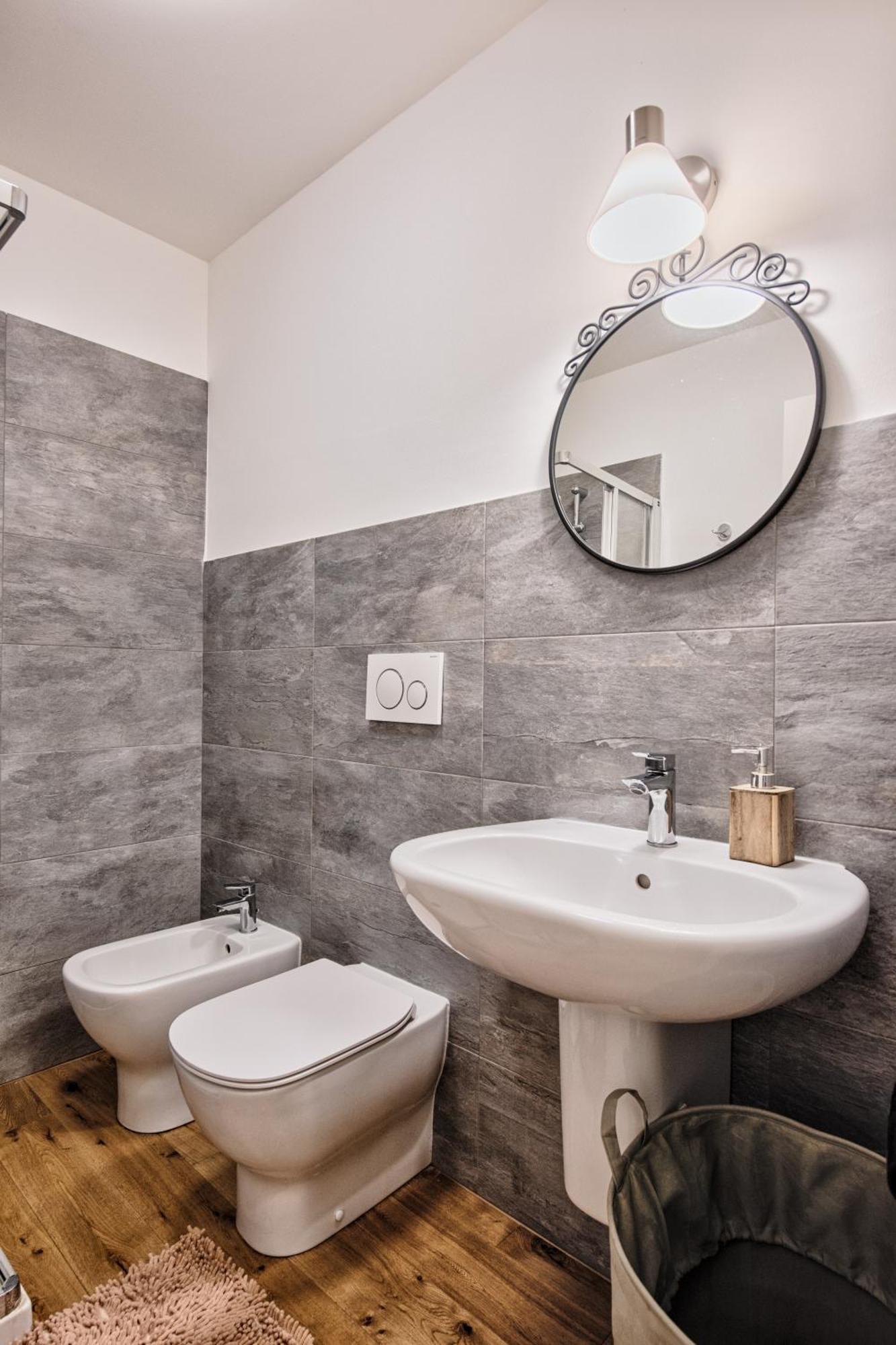 Gran Balon Apartment Turin Bagian luar foto